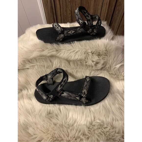 Women's TEVA 1003987 Universal Hiking Sandals Sports Sandals size 11 - Picture 1 of 6